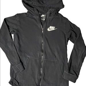 Nike slim fitting full zip light weight jacket boys size L